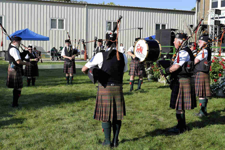Performer Omaha Pipes And Drums2