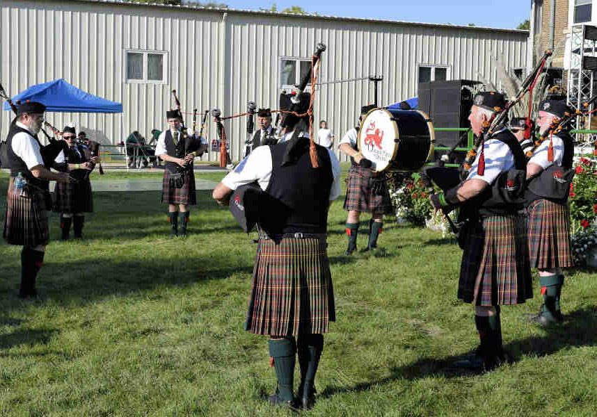 Performer Omaha Pipes And Drums2